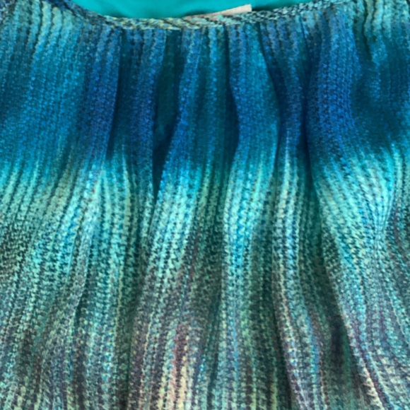 Roz & Ali Teal and Blue Blouse - Picture 4 of 11